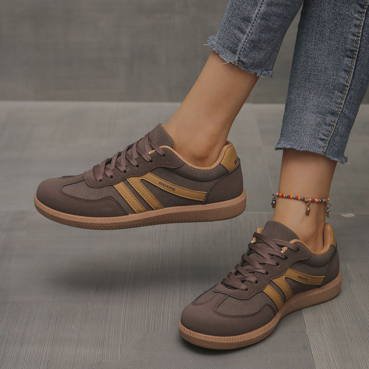 Deliza | Orthopaedic Shoes