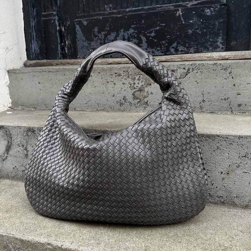 Ivy Shoulder Bag