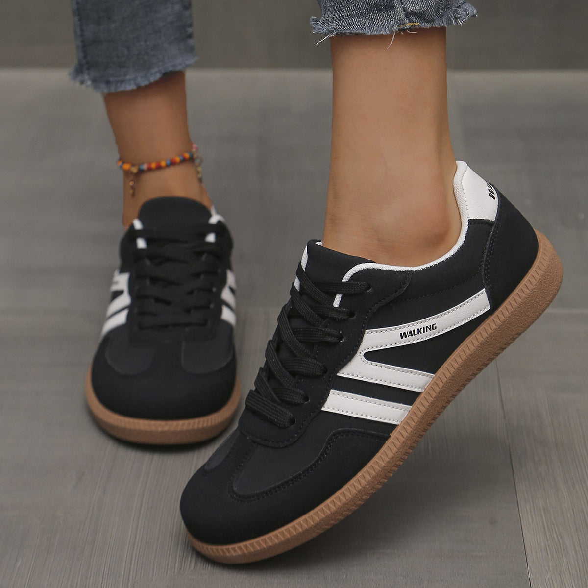 Deliza | Orthopaedic Shoes