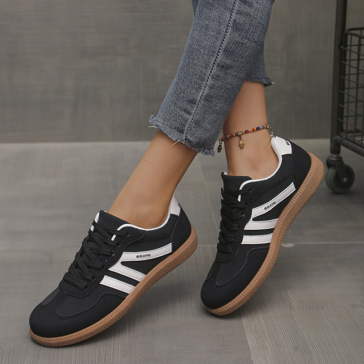 Deliza | Orthopaedic Shoes