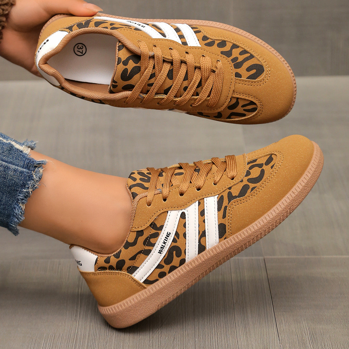 Deliza | Orthopaedic Shoes