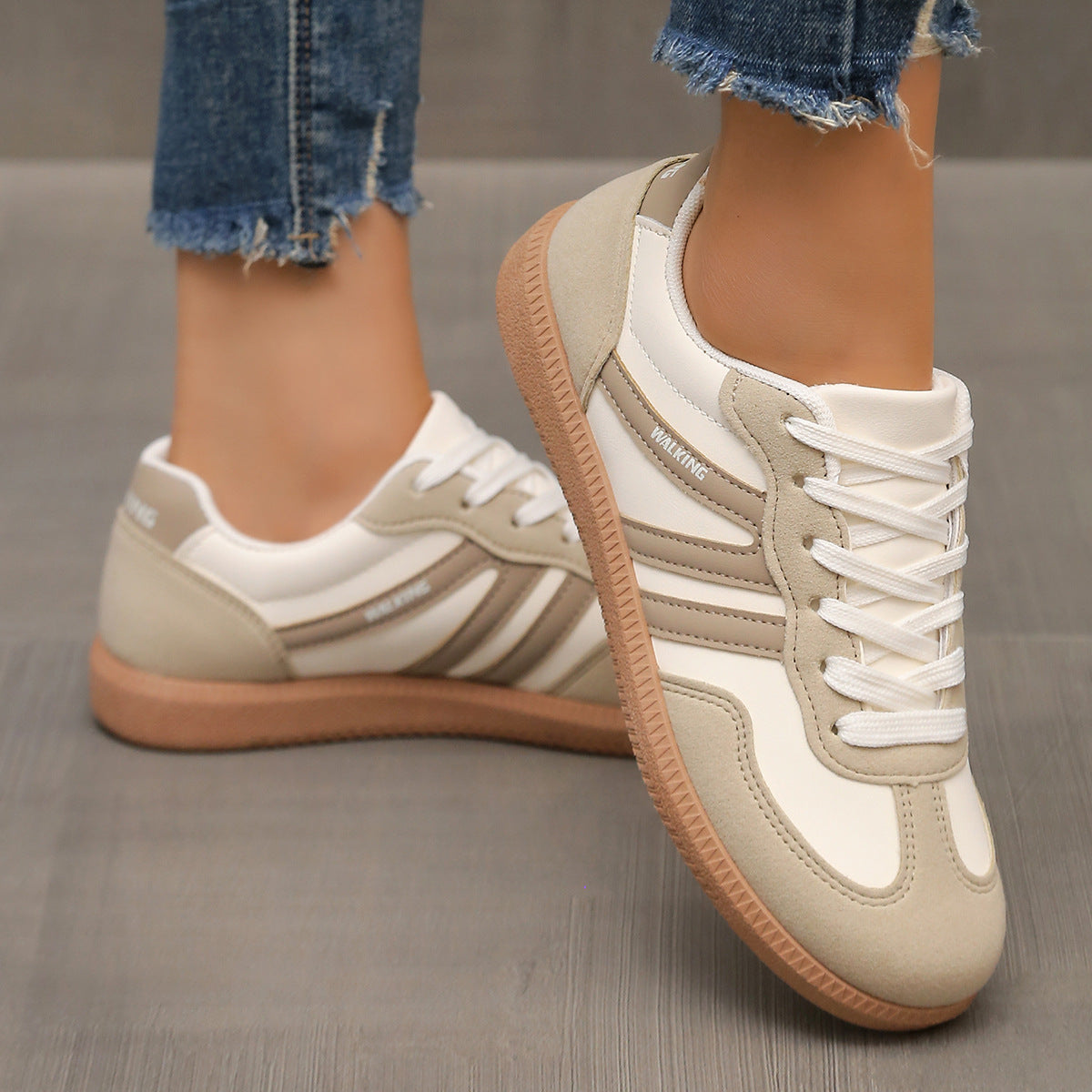 Deliza | Orthopaedic Shoes